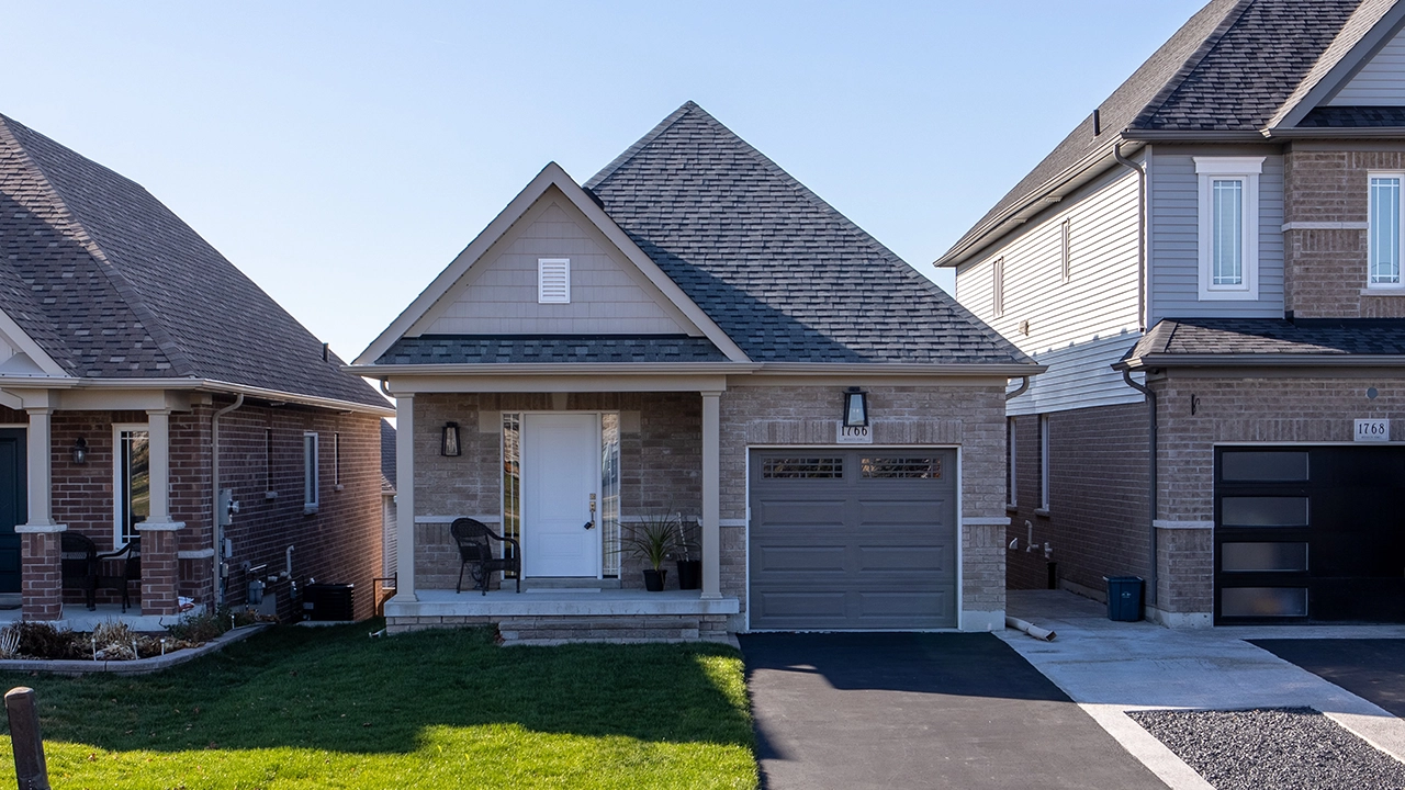 An image of a house for sale used as a case study on how to sell your home for top dollar.