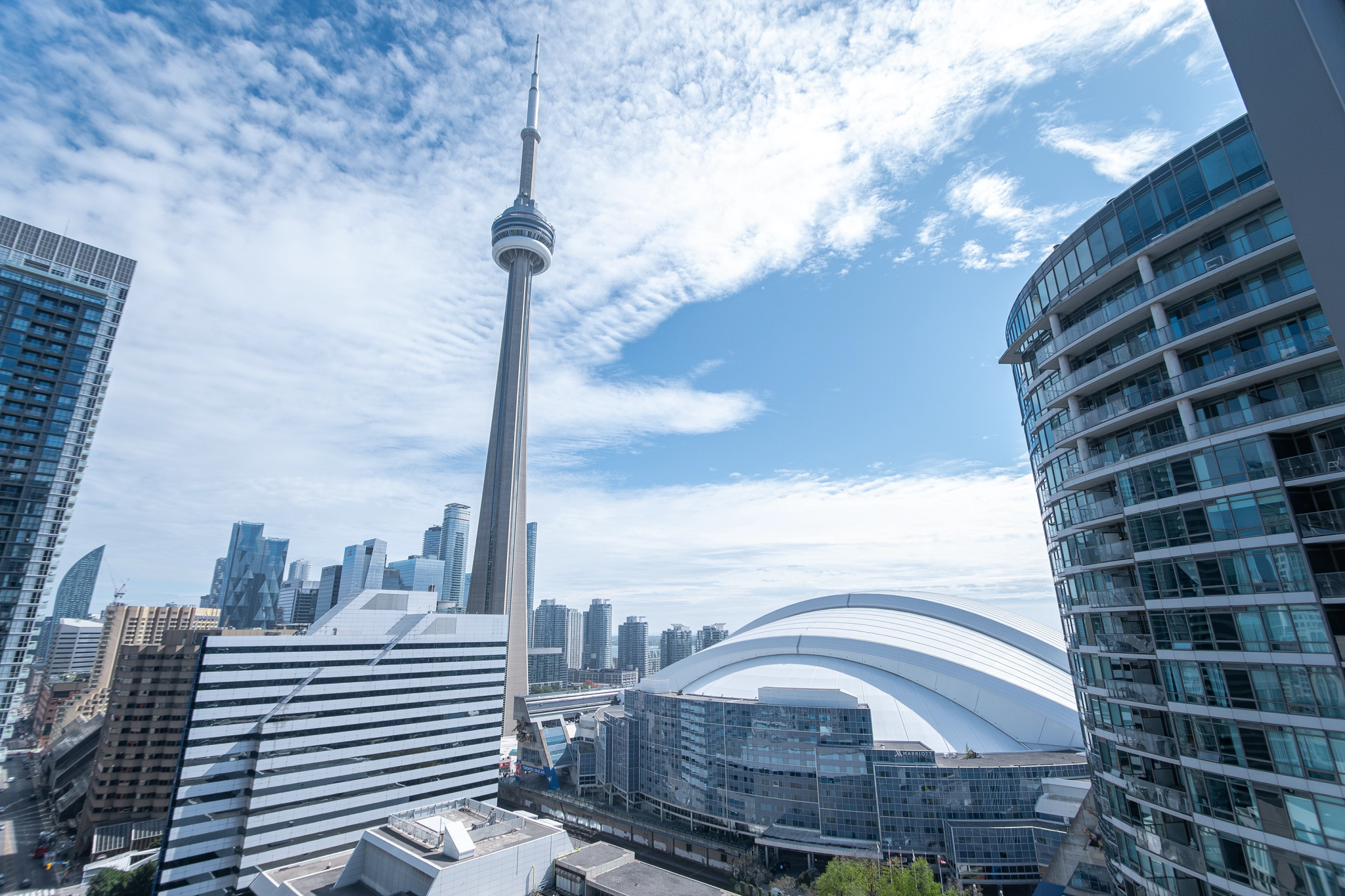 20 Blue Jays Way PH2 - view of CN Tower