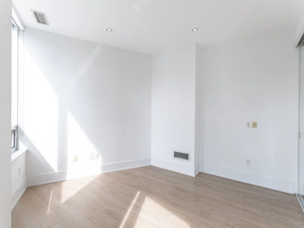 20 Blue Jays Way PH2 - Third bedroom