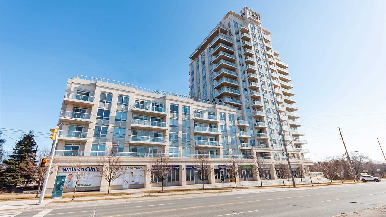 Exterior image of 3865 Lake Shore Boulevard West located in Etobicoke - on the border of Toronto and Mississauga in Long Branch.