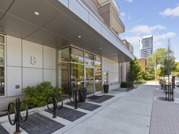 Front entrance of 8 Ann Street located in Port Credit, Mississauga