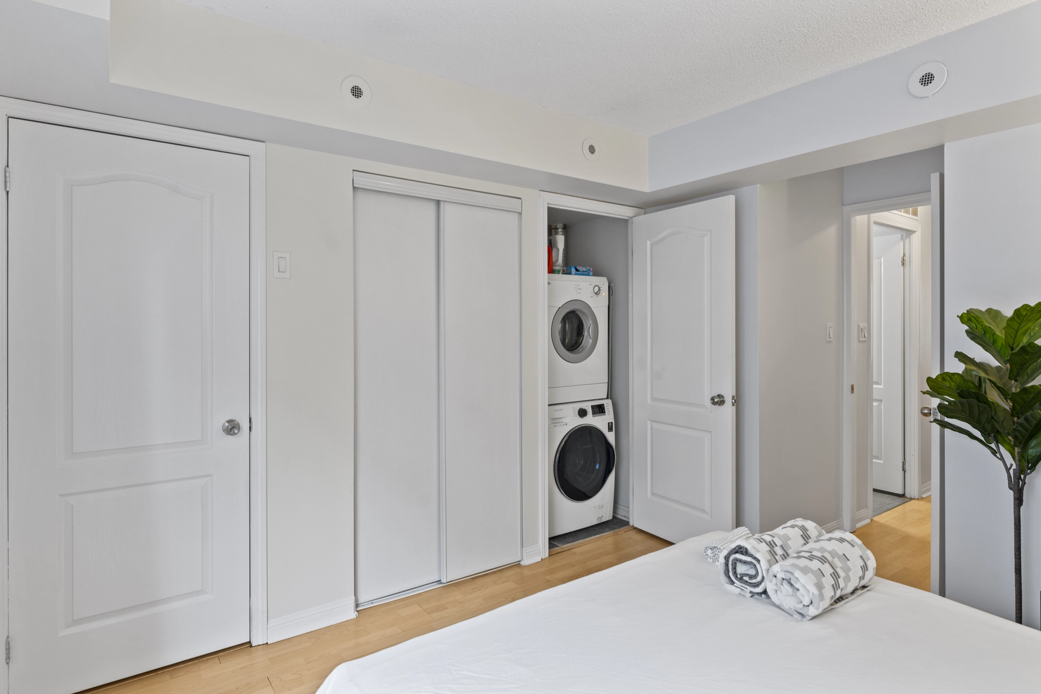 Bedroom of 96 Strachan Avenue located in the neighbourhood of Liberty Village in Toronto, Ontario currently listed for lease by Liberty Village real estate agent Marco Pedri.