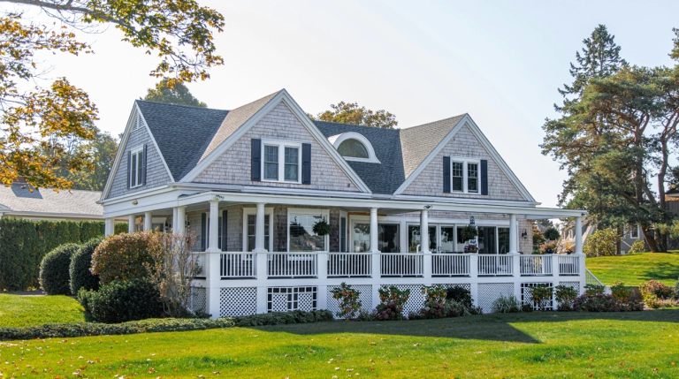 An image of a home in spring which is the best time to sell a house.