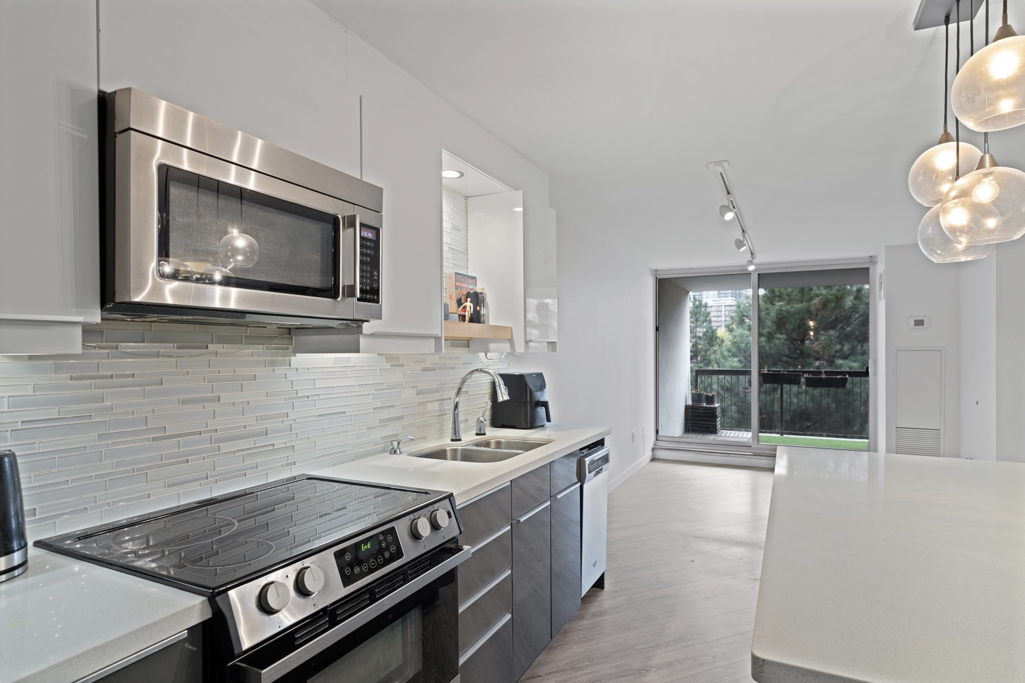 Kitchen of 77 Maitland Place unit 525 located in Toronto, Ontario, Canada - a condo currently for lease by Toronto rental agent Marco Pedri.